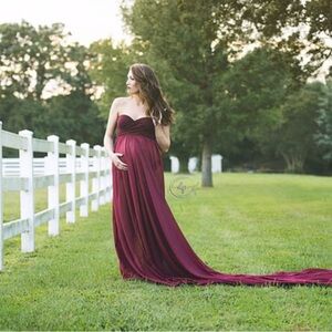 Elegant Wine Strapless Maternity Gown
